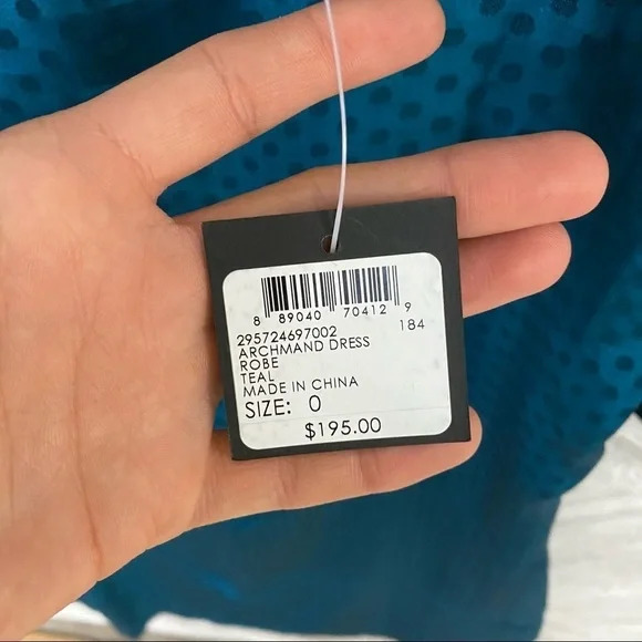 Club Monaco | Archmand Tonal Dot Print Shift Dress - Picture 5 of 7